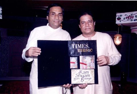 With Anup Jalota Ji at the launch of 'Ram Shyam Gun Gaaiye' (Times Music)